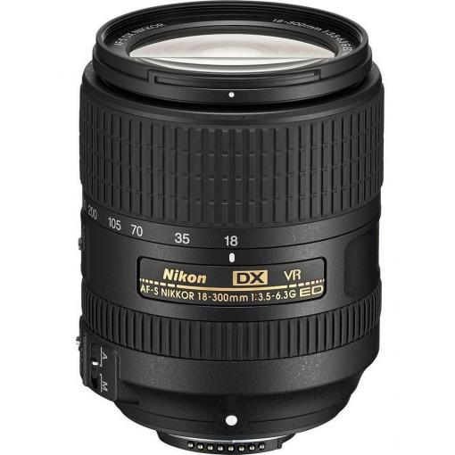 Nikon 18-300mm f/3,5-6,3G ED VR AF-S DX - Objektív