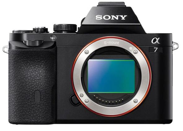 Sony Alpha ILCE-7 Body čierny vystavený kus - Full-frame fotoaparát