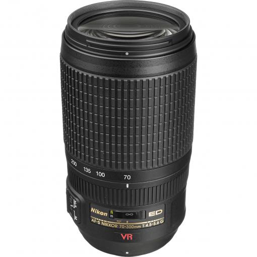 Nikon 70-300mm f/4.5-5.6G AF-S VR Zoom-Nikkor - Objektív