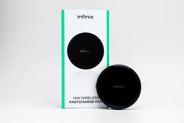 Infinix Wireless Charger Pro čierna - Bezdrôtová nabíjačka