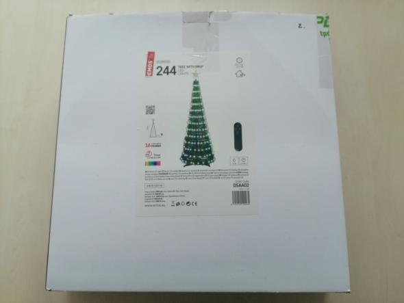 Emos LED vianočný stromček so svetelnou reťazou a hviezdou, 1.5m, vnút., ovládač, časovač, RGB poškodený obal, tovar ok - Vianočné osvetlenie