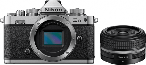 Nikon Z fc + 28mm 1:2.8 SE - Digitálny fotoaparát