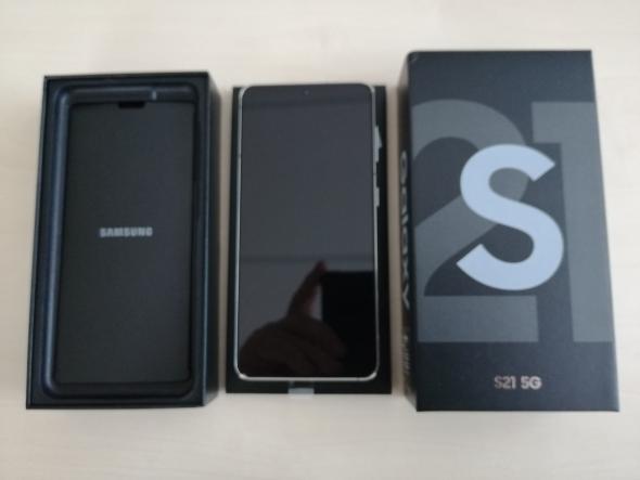 Samsung Galaxy S21 128GB biela vystavený kus - Mobilný telefón
