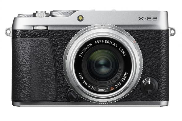 Fujifilm X-E3 + XF23mm f/2,0 R WR strieborný - Digitálny fotoaparát