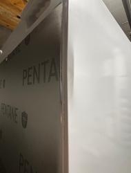 Liebherr FNc 727i poškodený kus  + poukaz do Tesca