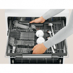 Electrolux ESL7740RO vystavený kus  + kupóny na daľší nákup 