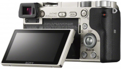 Sony Alpha 6000 strieborný telo