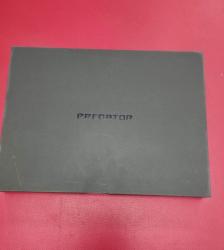 Acer Predator Triton 500SE poškodený obal, tovar ok