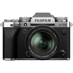 Fujifilm X-T5 + XF 18-55mm f/2,8-4 R LM OIS strieborný