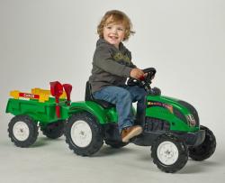 FALK Šľapací traktor Ranch Trac zelený s vlečkou a lopatkou s hrabličkami