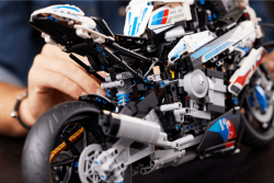 LEGO LEGO® Technic 42130 BMW M 1000 RR