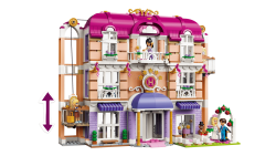 Lego Grandhotel v mestečku Heartlake