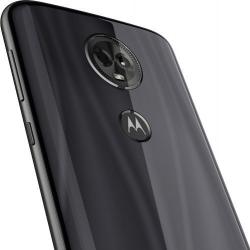 Motorola Moto E5 Plus šedý