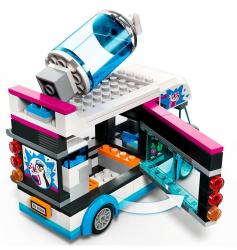 LEGO LEGO® City 60384 Tučniačia dodávka s ľadovou triešťou