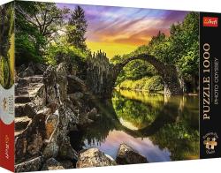 Trefl Trefl Puzzle 1000 Premium Plus - Foto Odysea: Most v Kromlau, Nemecko