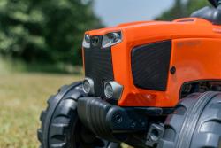 Falk Falk Šliapací traktor 2060AB Kubota M6 s vlečkou
