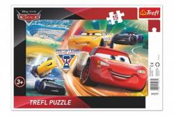 Trefl Trefl Puzzle doskové Cars / Boj o víťazstvo 33x23cm 15 dielikov
