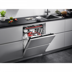 AEG FSB72907P  + kupóny na daľší nákup 