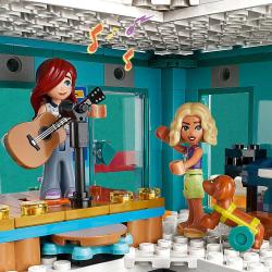 LEGO LEGO® Friends 41748 Komunitné stredisko v mestečku Heartlake