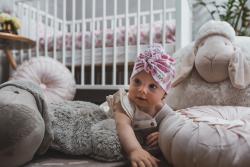 ENIE BABY Čiapka detská turban Pink Leaves dievča 9-12m