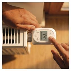 Emos Digitálna termostatická hlavica P5631S ZigBee 3.0
