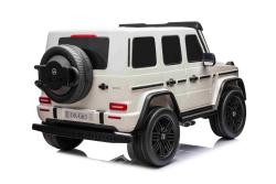 BENEO Mercedes-Benz G63 AMG 4x42 Dvojmiestne 12V, biele, MP3 Prehrávač s USB/AUX vstupom, Pohon 4x4,