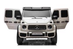 BENEO Mercedes-Benz G63 AMG 4x42 Dvojmiestne 12V, biele, MP3 Prehrávač s USB/AUX vstupom, Pohon 4x4,