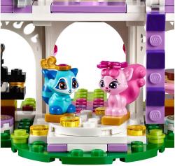LEGO® Disney Princess LEGO® Disney™  41142 Maznáčikovia z paláca - kráľovský hrad