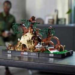 LEGO® LEGO® Star Wars™ 75330 Jediský tréning na planéte Dagobah™ – dioráma