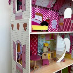 Wiky Drevený domček pre bábiky 63 x 33,5 x 106cm