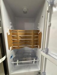 BEKO RCSA300K40SN poškodený kus