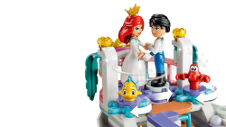 Lego Arielina kráľovská svadobná loď
