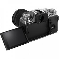 Fujifilm X-T4 + XF 18-55mm f/2,8-4 R LM OIS strieborný