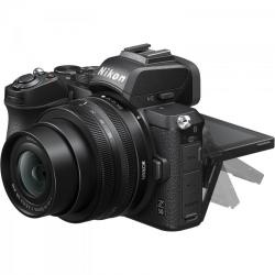 Nikon Z50 + 16-50 mm f/3,5-6,3 VR