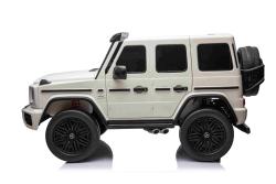 BENEO Mercedes-Benz G63 AMG 4x42 Dvojmiestne 12V, biele, MP3 Prehrávač s USB/AUX vstupom, Pohon 4x4,